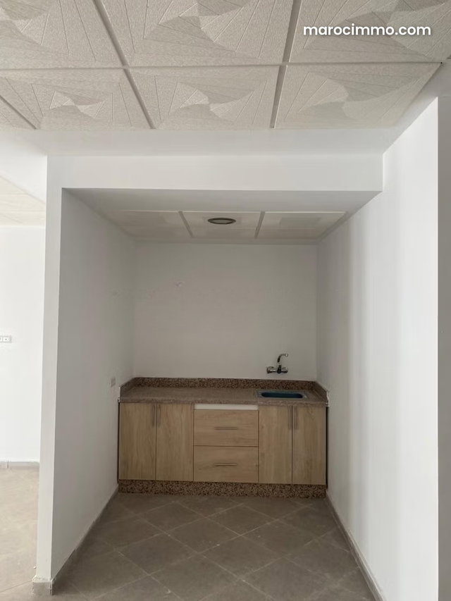 New Office for Rent in City Center — 4