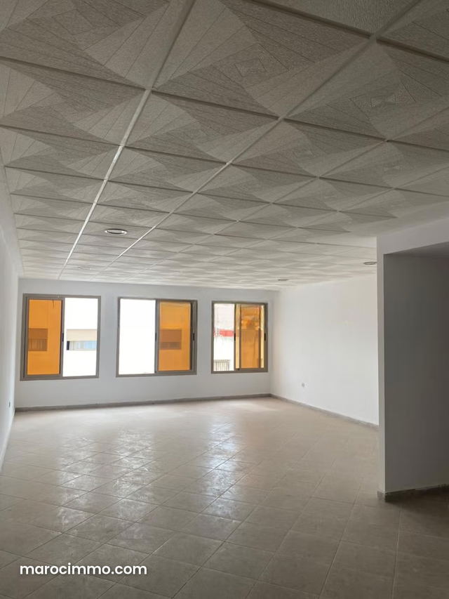 New Office for Rent in City Center — Kenitra