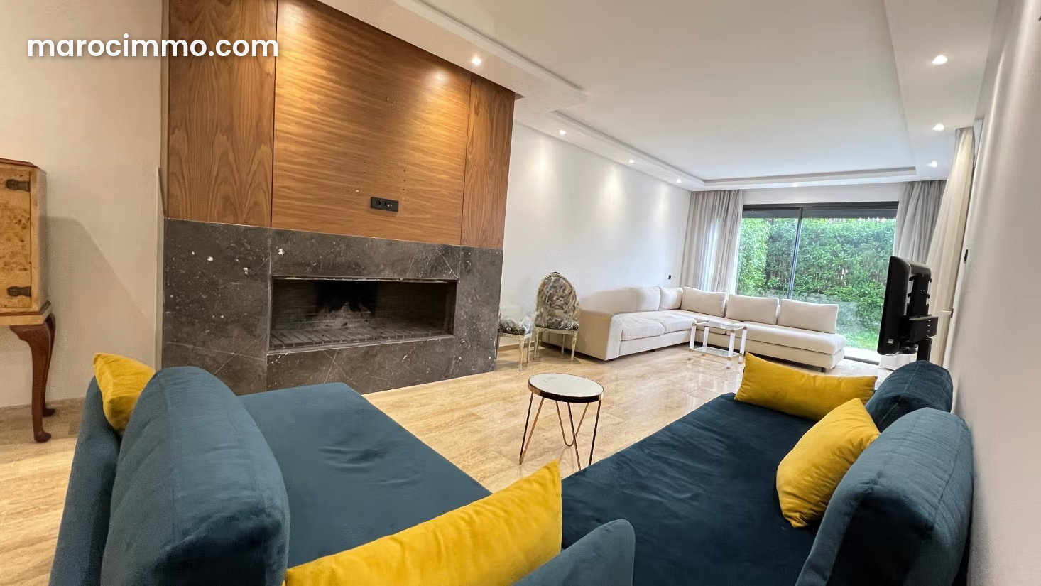 154 m² Apartment with Garden and Pool, Dar Bouazza — Dar Bouazza