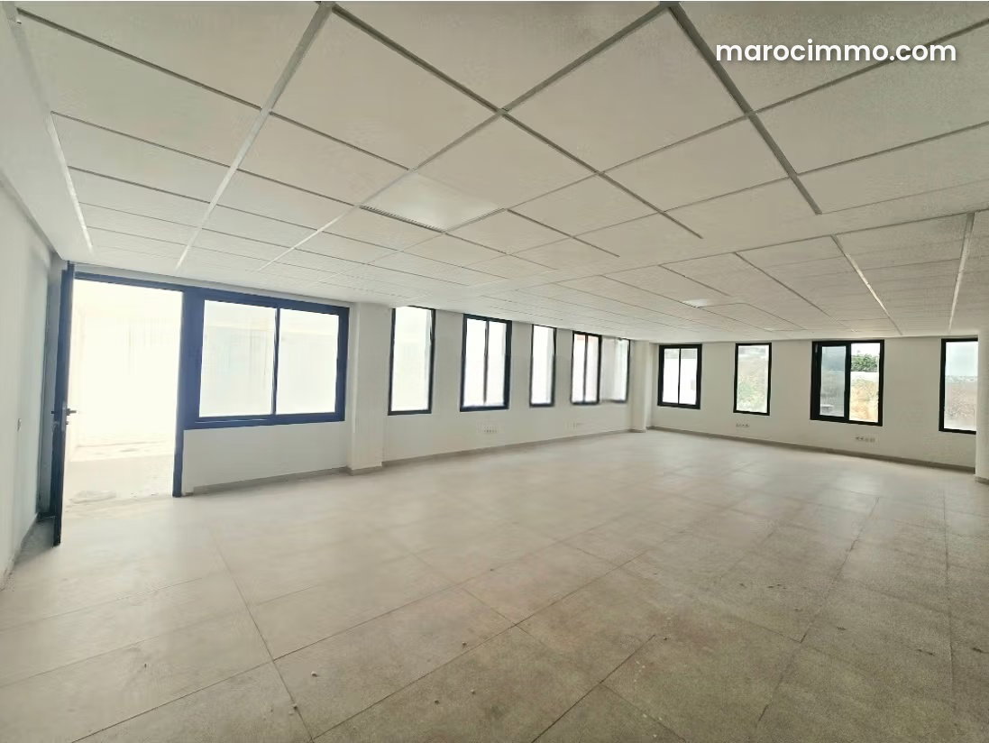93 m² Office with Terrace for Rent, Ville Verte, Bouskoura — Bouskoura