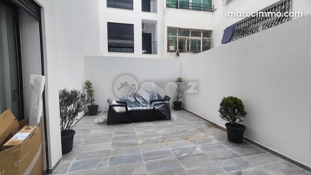 Studio à louer 73 m² Bd Abdelmoumen Casablanca — 4