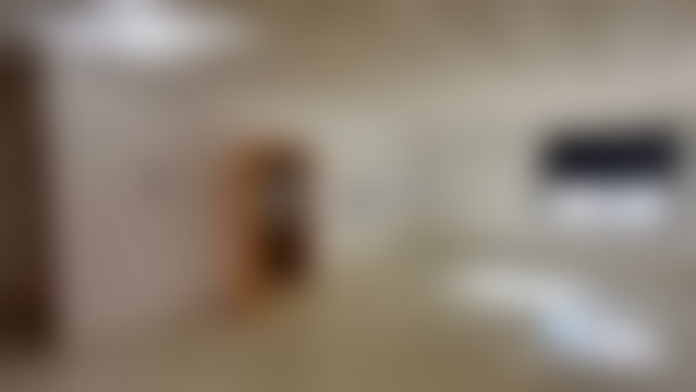 مكتب مشرق للإيجار بطريق إيموزار في فاس — 2