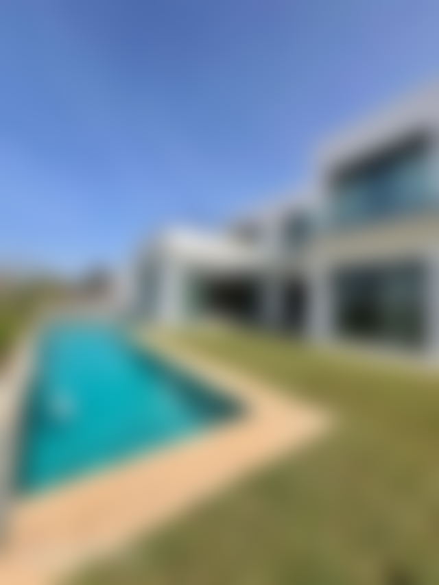 New 410 sqm Villa with Pool and Garden, Souissi, Rabat — Rabat