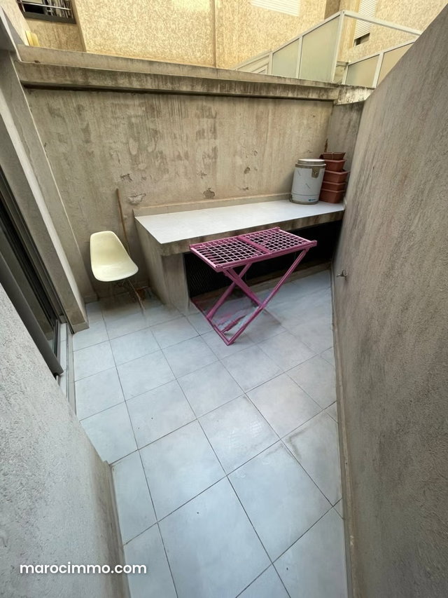 Studio meuble a vendre — 2