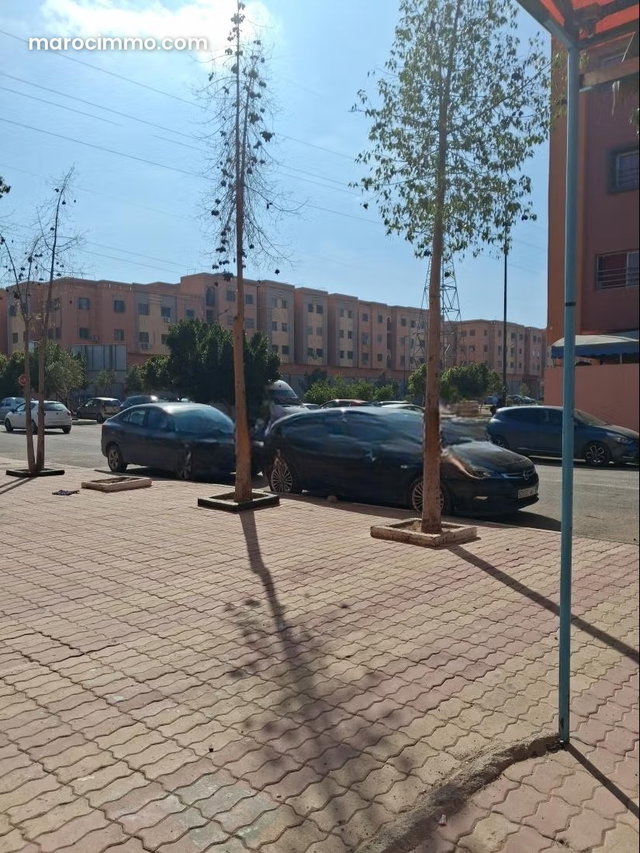Vend local commercial à Route de Safi. Surface totale 18 m² — 3