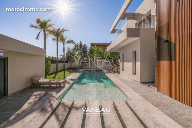 For Sale: Modern 385m² Villa on Golf Course in Marrakech — 5