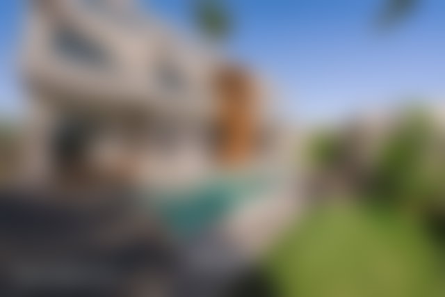 فيلا راقية للبيع ببوابة مراكش مع مسبح خاص — 3