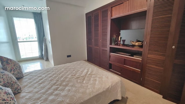 Superbe appartement à louer à Les princesses. 2 belles chambres. Porte blindée, sécurité — 2