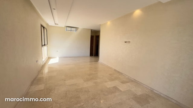 Appartement 3 chambres neuf front golf plein sud location prestigia Marrakech — 3