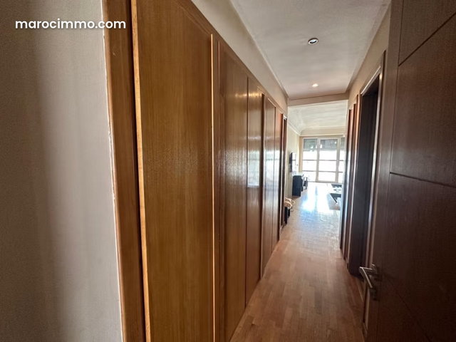 Apartment with terrace in Racine district — 5
