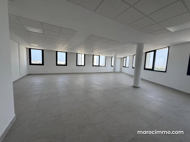 Bureau Prime Neuf 130 M² En Location Sur CFC — 5