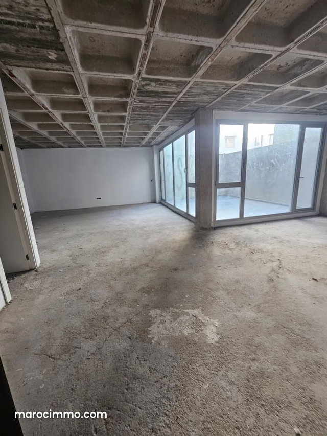 Offices of 143 m2 for Rent at CIL — 2