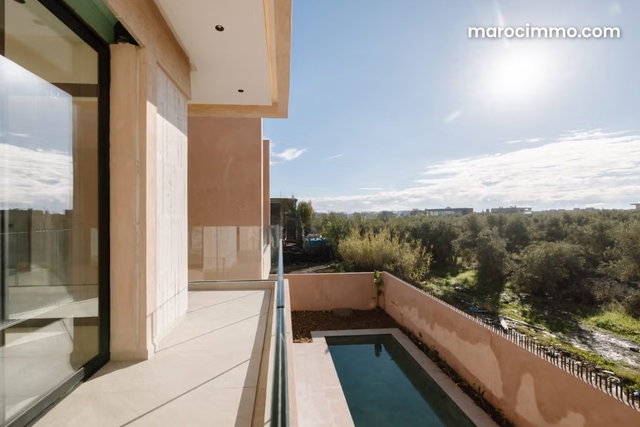 Villa de luxe à vendre à Route de l'Ourika. Surface totale 410 m². Piscine et air conditionné — 4
