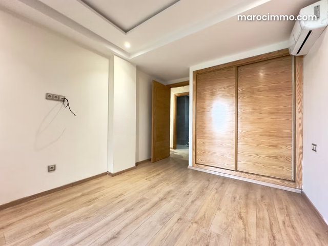 Superb appartement moderne en plein coeur de californie — 4