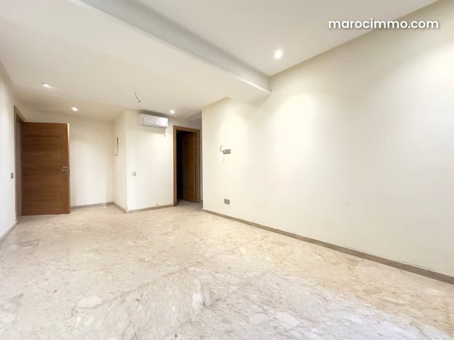 Superb appartement moderne en plein coeur de californie — 2