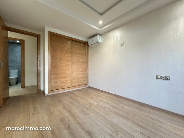 Superb appartement moderne en plein coeur de californie — 5