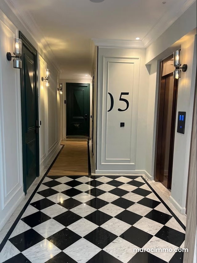 Location Studio Premium Triangle d’Or — 2