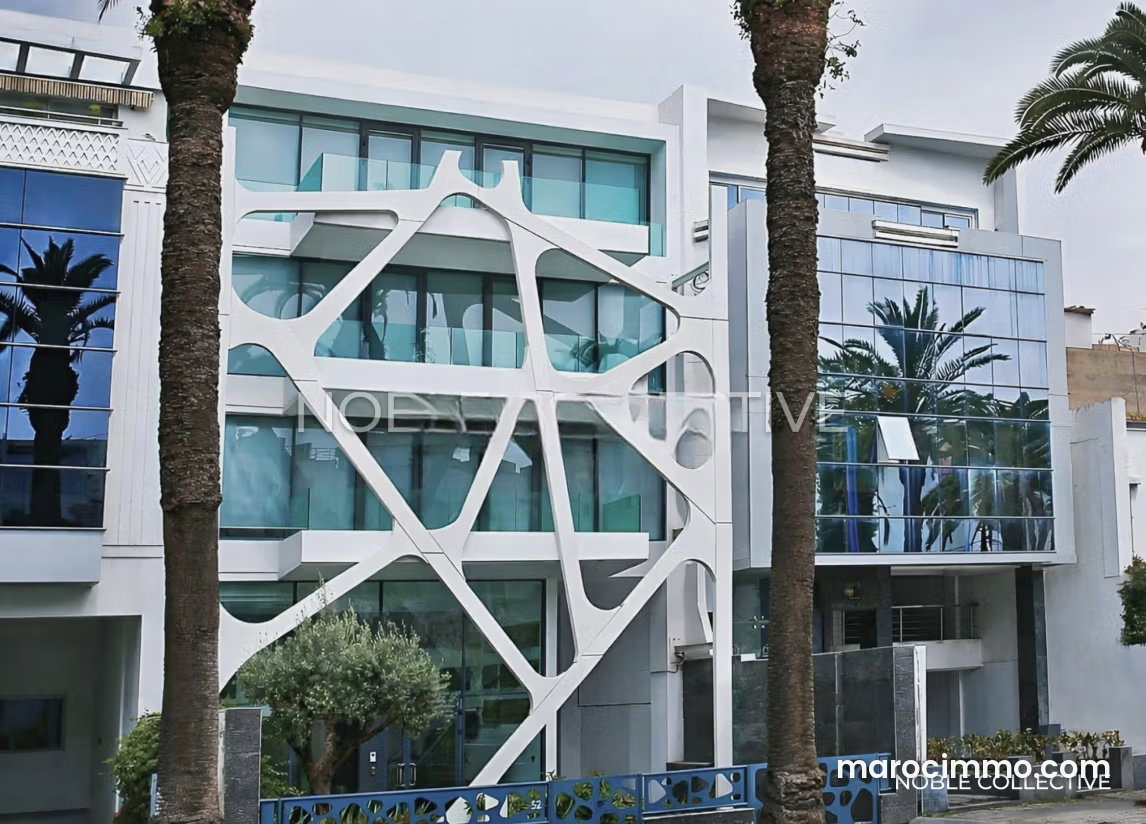 900 m² Office Space with Terraces, City Centre, Casablanca — Casablanca