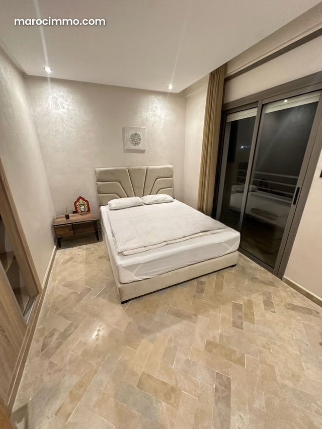 Appartement en location à Racine. 4 pièces. Meublé — 4