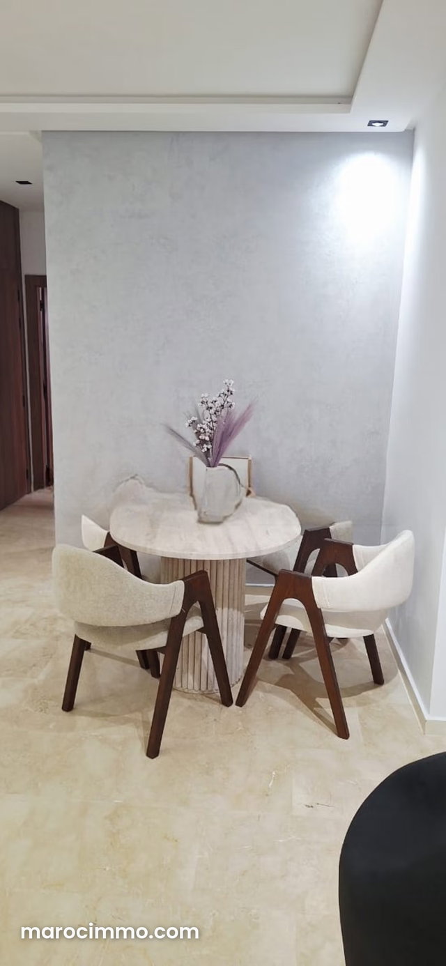 Superbe appartement à vendre à Ain Mezouar. 2 chambres agréables. Bien meublé — 2