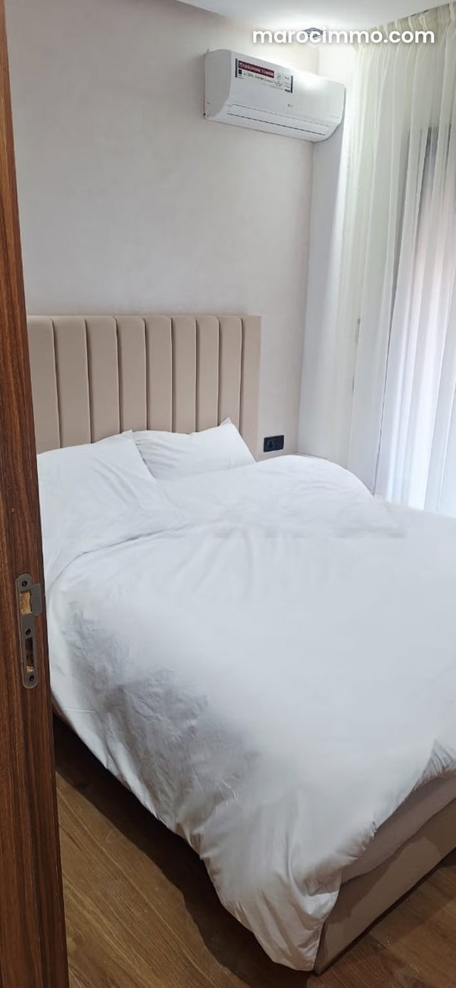 Superbe appartement à vendre à Ain Mezouar. 2 chambres agréables. Bien meublé — 3
