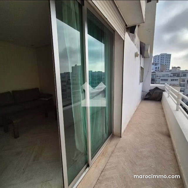 Appartement à Louer de 195.0 m² à Casablanca, Palmier Maarif — 5