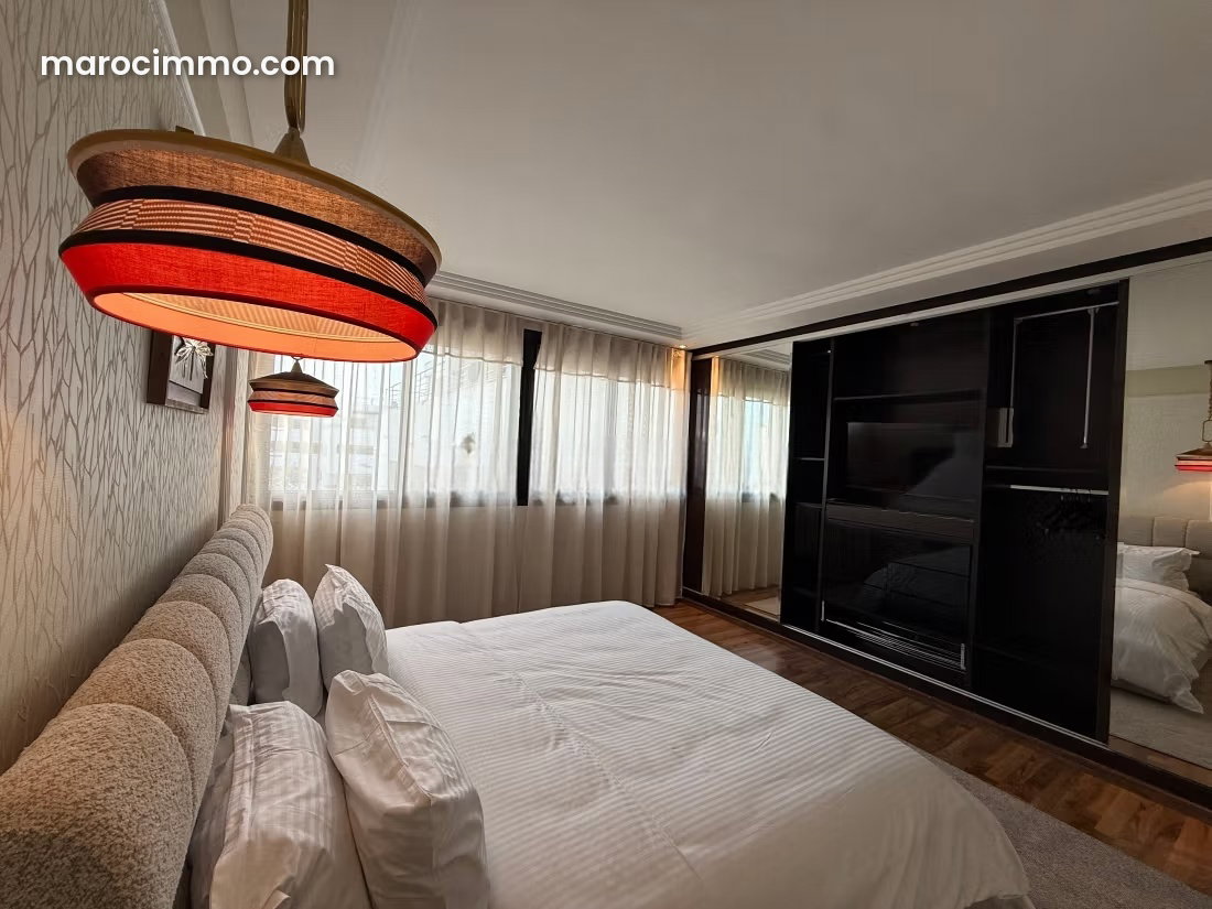 Furnished 110 m² apartment with terrace for rent in Riyad, Rabat — Rabat