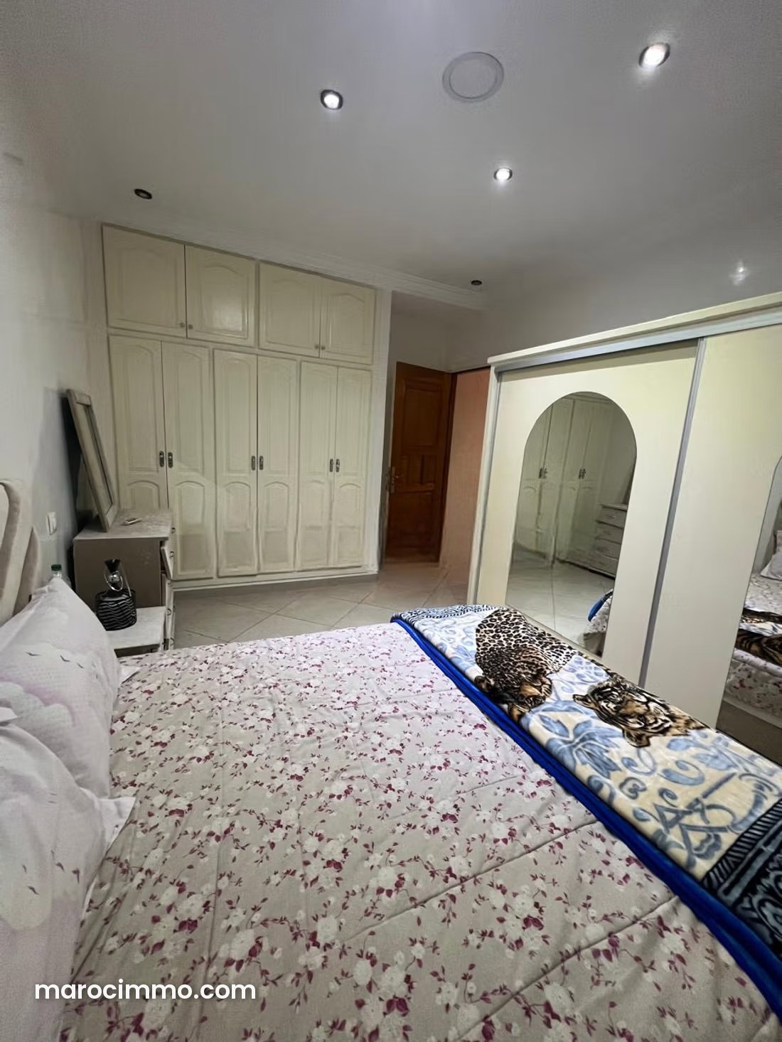 199 sqm Furnished Duplex Apartment on Casablanca Road, Marrakech — Marrakesh