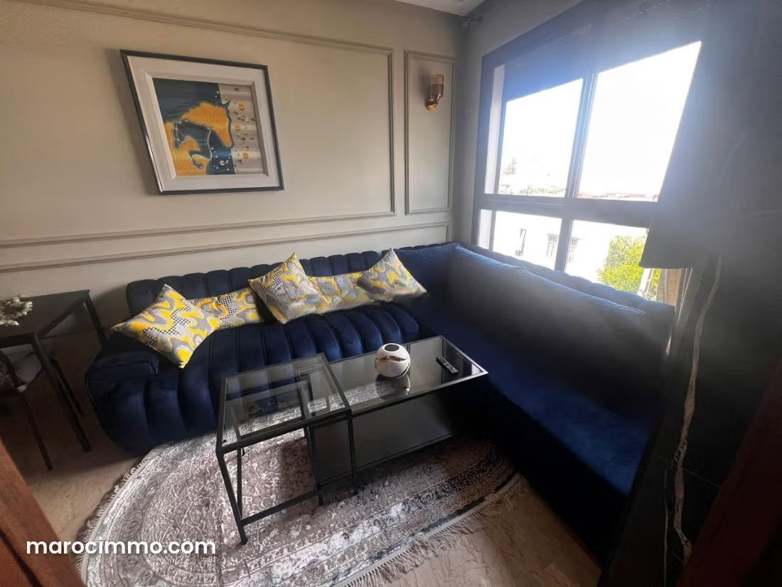 Furnished 48 m² Studio with Terrace and Garage, Palmier, Casablanca — Casablanca