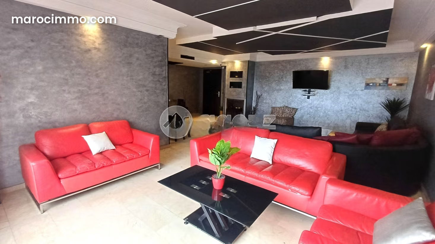 شقة مشرقة للبيع بحي بورغون في الدار البيضاء — الدار البيضاء