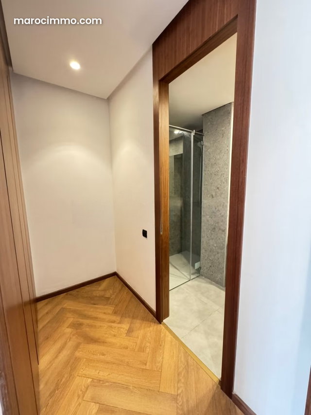 Meuble a neuf — 5