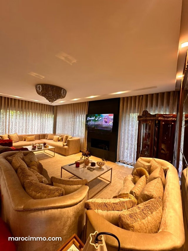 Luxury Villa for Sale in Dar Bouazza — 3
