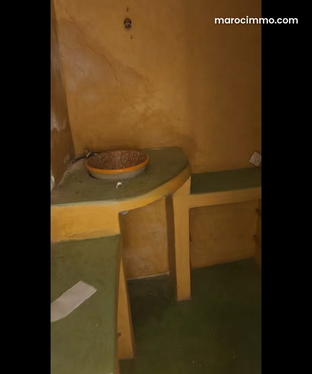 Riad à vendre top emplacement TITRÉ — 2