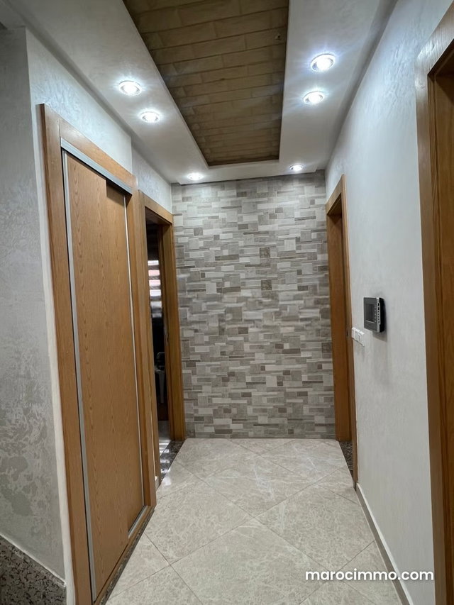 Magnifique villa à vendre à Val Fleuri. 3 pièces confortables. Cuisine équipée — 5