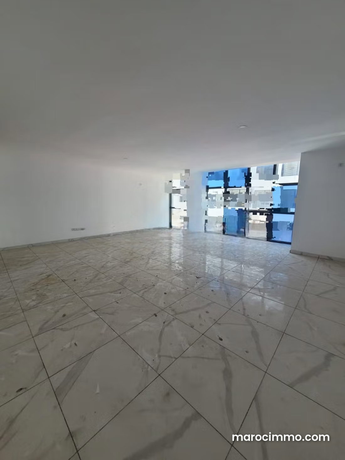 Bureau 70 m² à louer à Agdal Rabat avec parking — Rabat