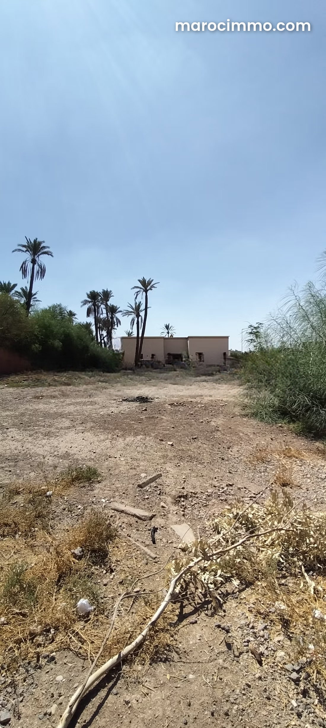 Terrain 1979 m² en résidence fermée, Palmeraie Marrakech — Marrakech
