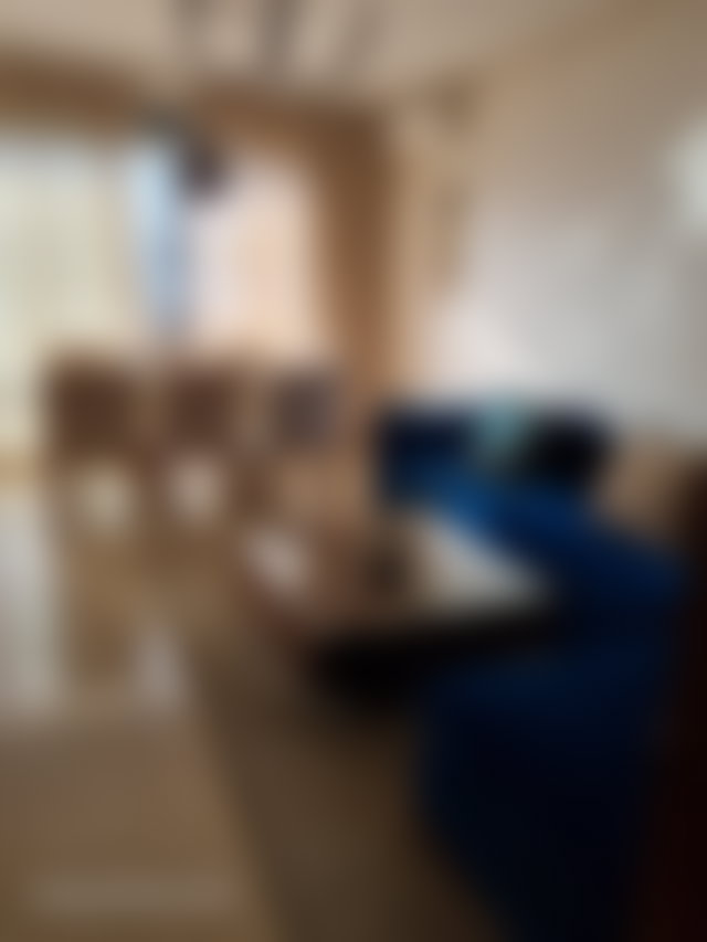 شقة مفروشة بتراس رحب للإيجار بدار بوعزة — 4