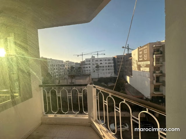 Appartement en vente mly driss 1er. 3 chambres agréables — 4