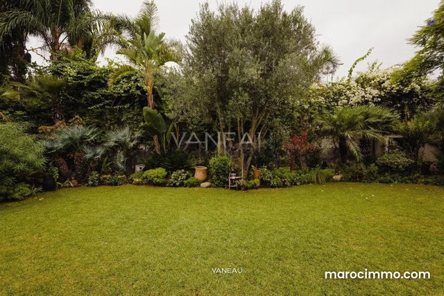 Villa de 650 m² à vendre sur Bouskoura Maroc — 4