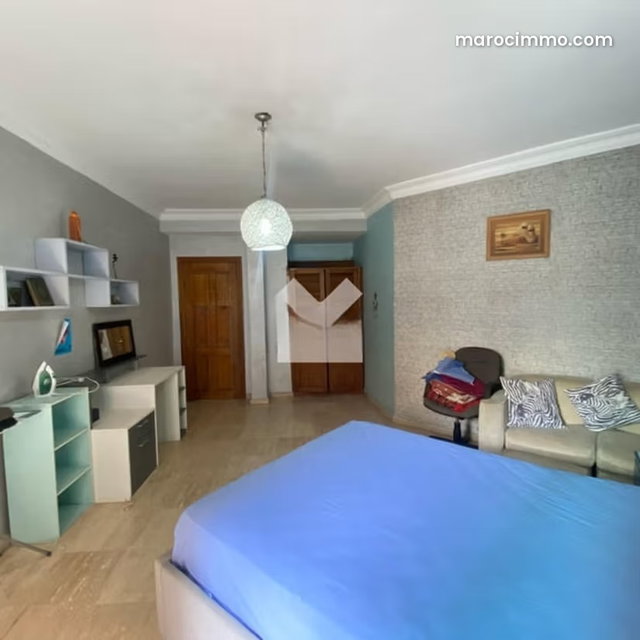 Appartement à Vendre de 219.0 m² à Casablanca, Palmier Maarif — 5