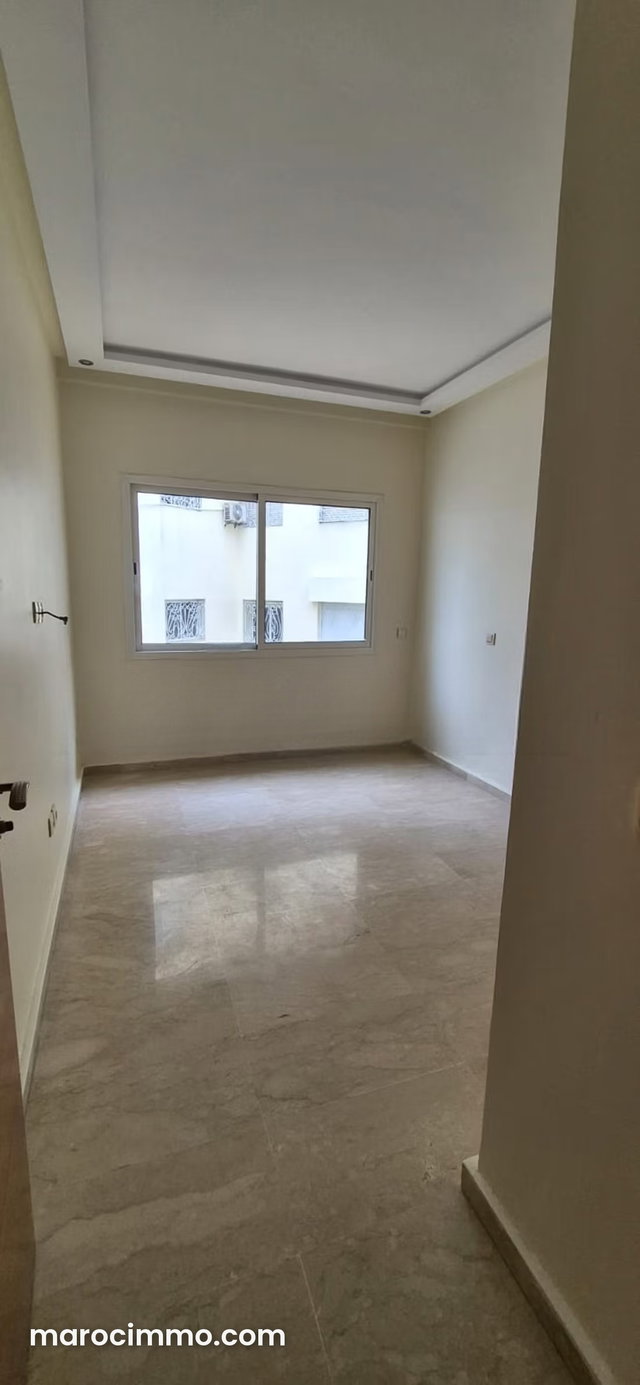 Bel appartement non meublé de 3 chambres à triangle d’or en location longue durée — 2