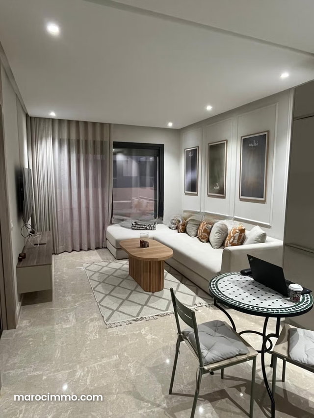 Sutdio avec Grande Terrasse Bourgogne 50m² — 2