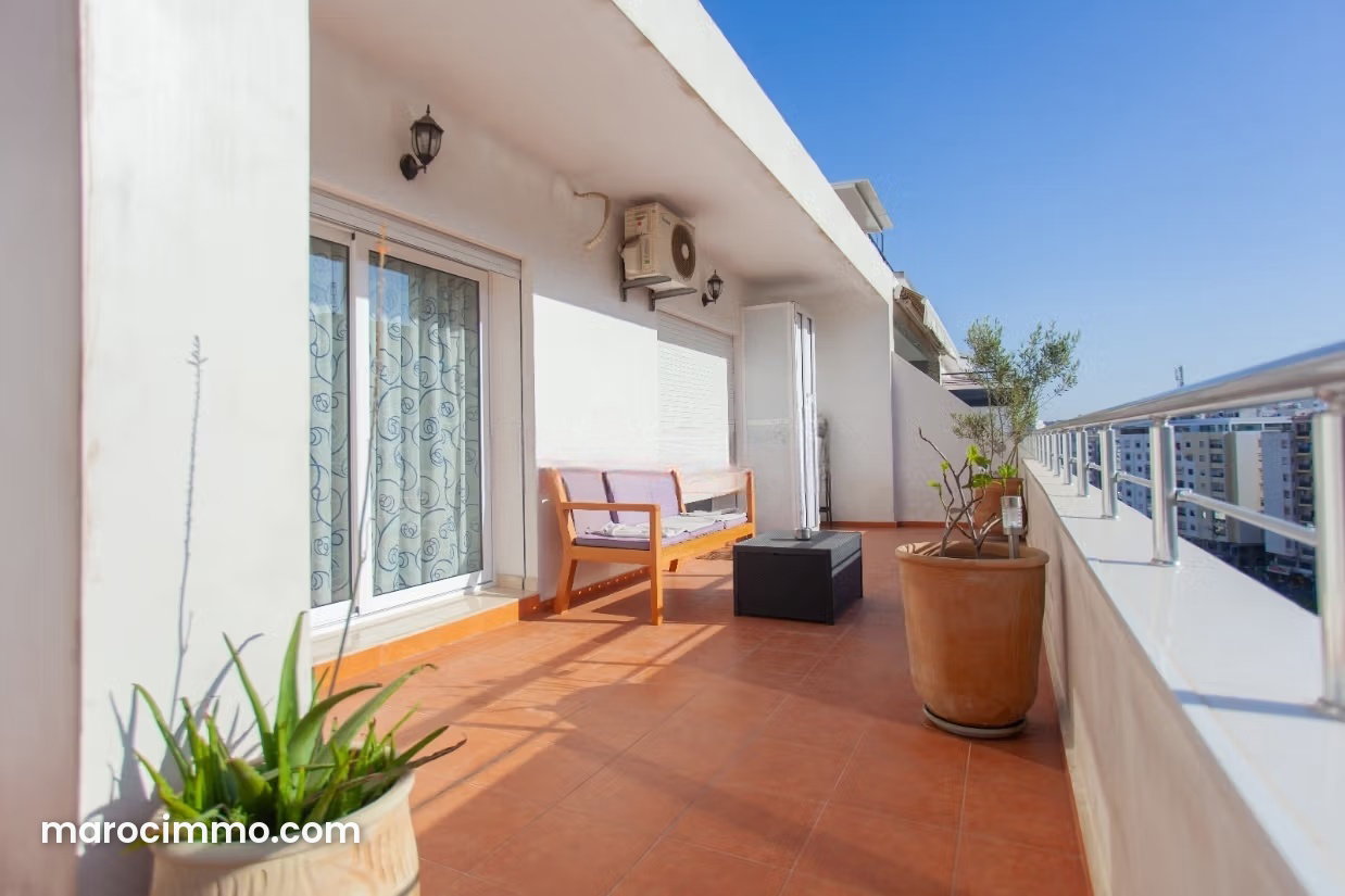 110 m² Apartment with Terrace, 8th Floor, De La Plage, Tangier — Tangier