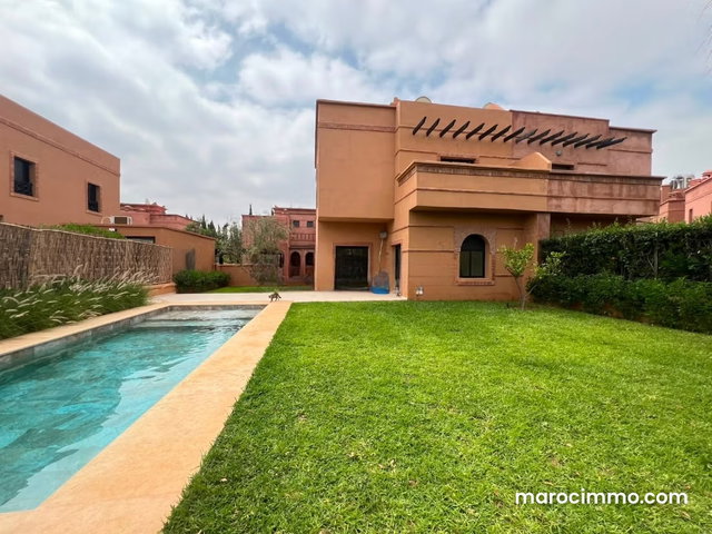 Villa 3 ch à vendre route de Fez — 3
