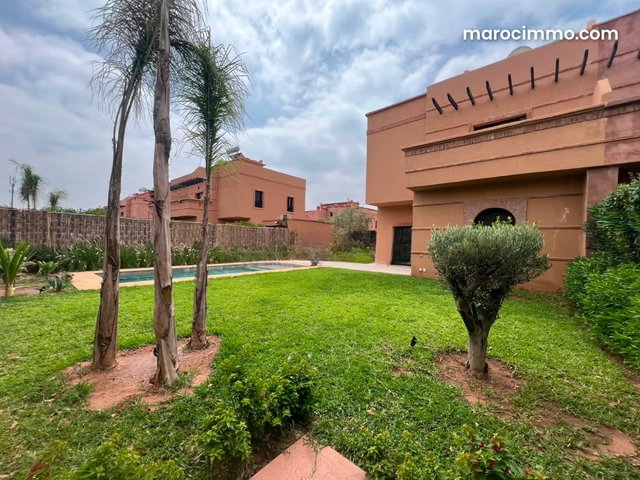 Villa 3 ch à vendre route de Fez — 2