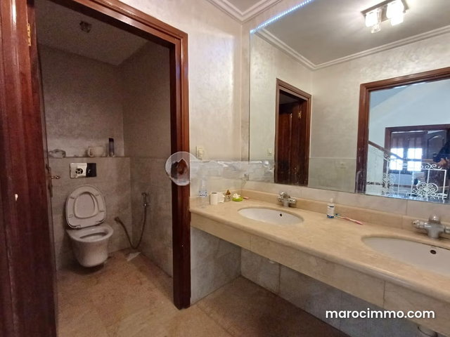 Villa à louer 296 m², 6 chambres Sidi Maarouf Casablanca — 5