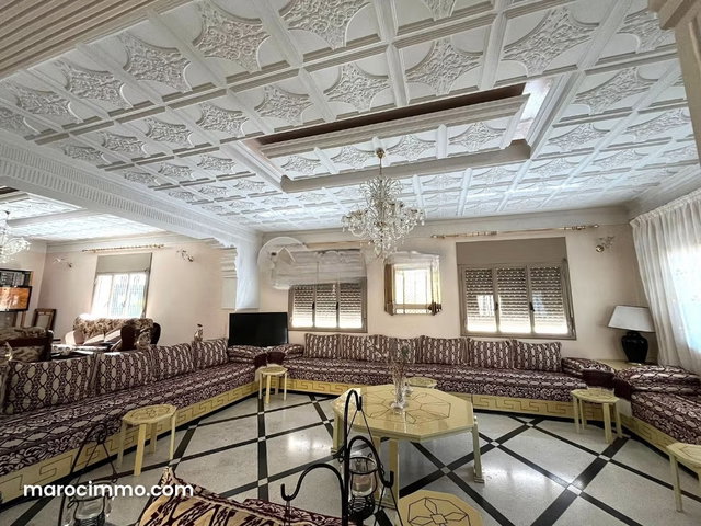 Villa à vendre 552 m², 8 chambres Administratif Tanger — 2