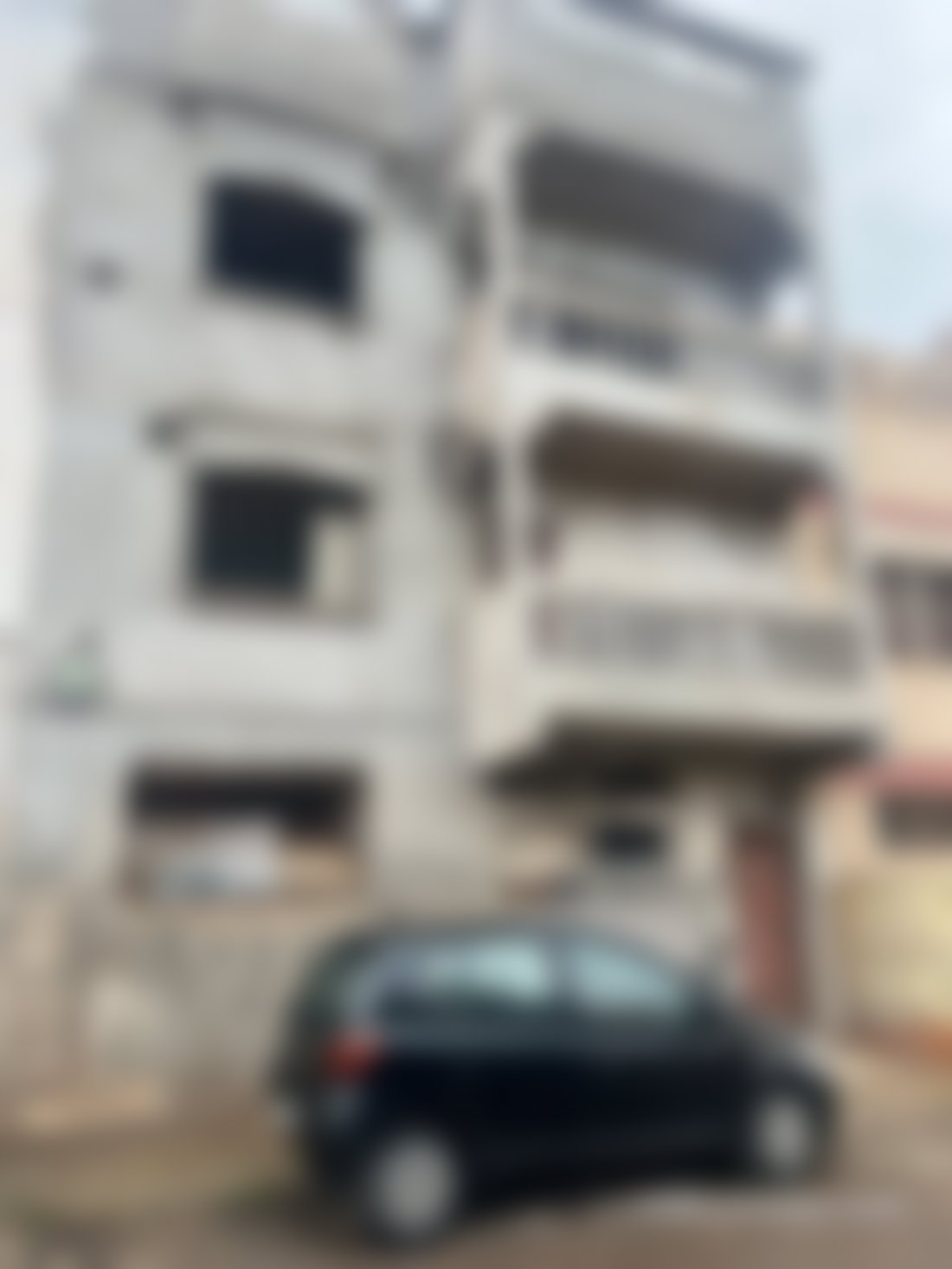 فرصة منزل بطابقين للبيع في حي أميكال بأكادير