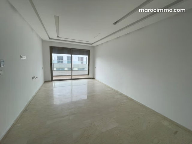 Coquet appartement quartier les hôpitaux — 2