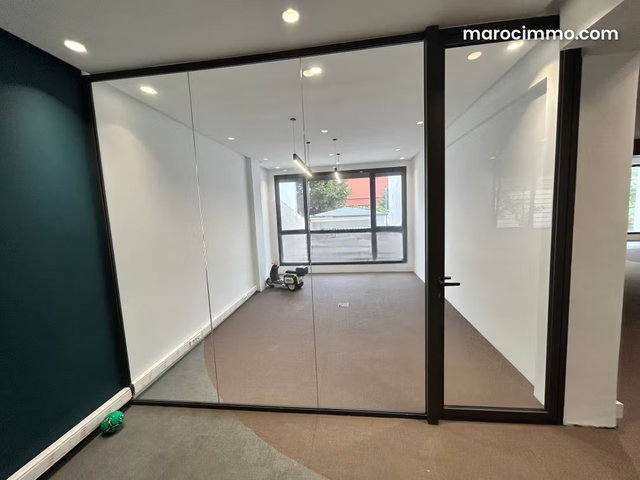 Villa à usage de bureaux, à louer à Palmier — 4